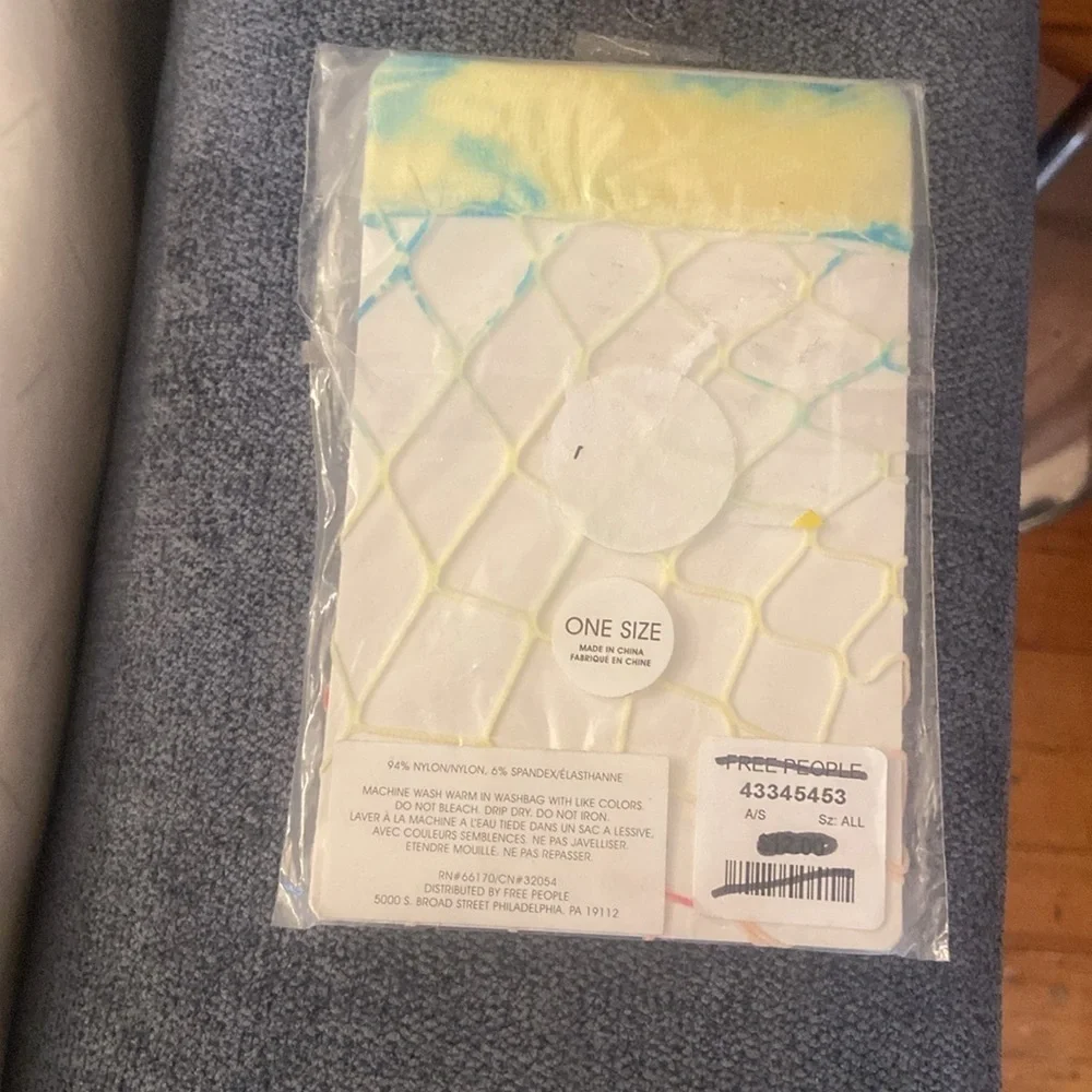 FREE PEOPLE Socks Tie Dye Fishnet Anklet NEW Retail $43 Mermaid